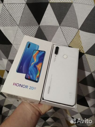 HONOR 20s, 6/128 ГБ