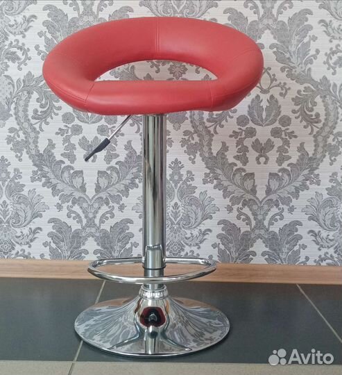 Барный стул