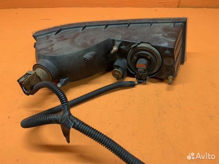 Фара противотуманная птф передняя левая Cadillac