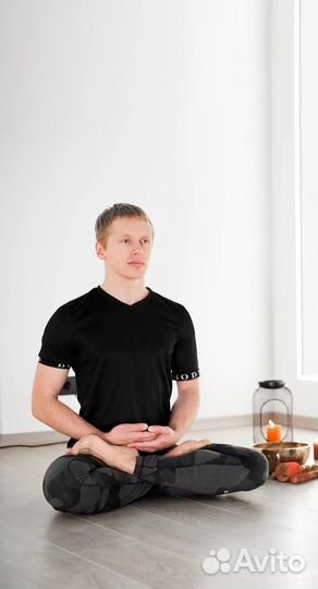 Занятия по йоге