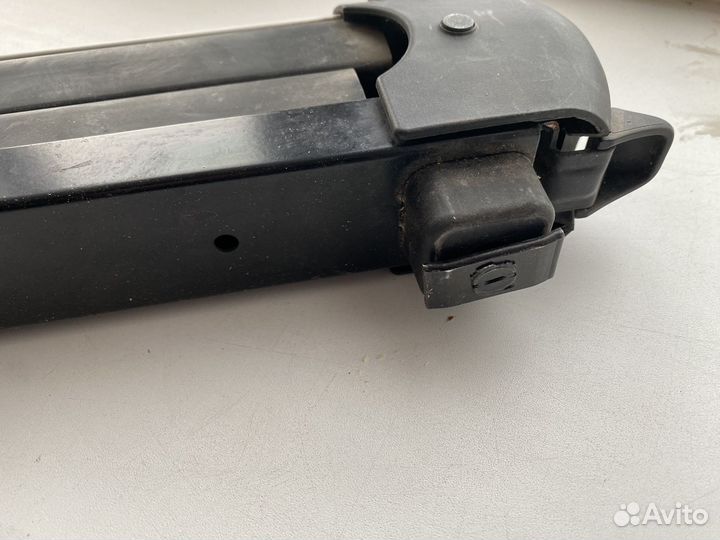 Крепление для перевозки лыж