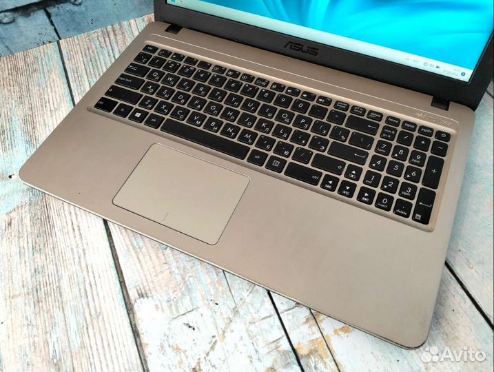 Современный Asus на A6-9225/ RAM 4/ SSD 240