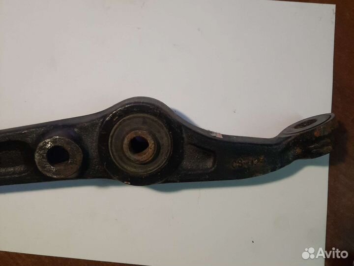 Рычаг передний нижний правый Honda