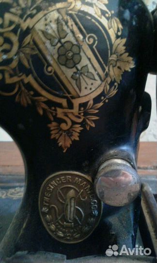 Швейная машина Singer