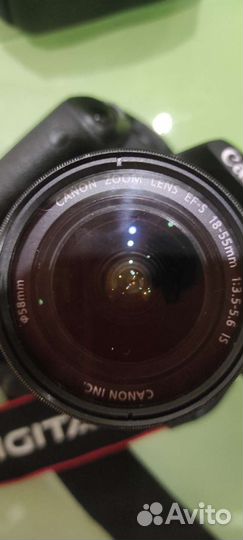Зеркальный фотоаппарат canon
