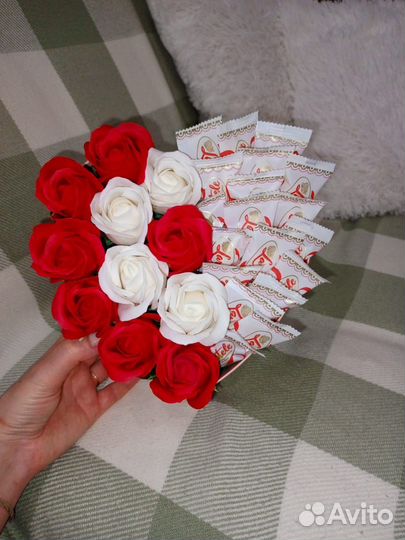 Подарок на 8 марта, букет из мыльных роз,цветы