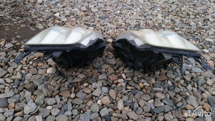 Фара за 1шт Хонда Мобилио Honda Mobilio 2004-2008