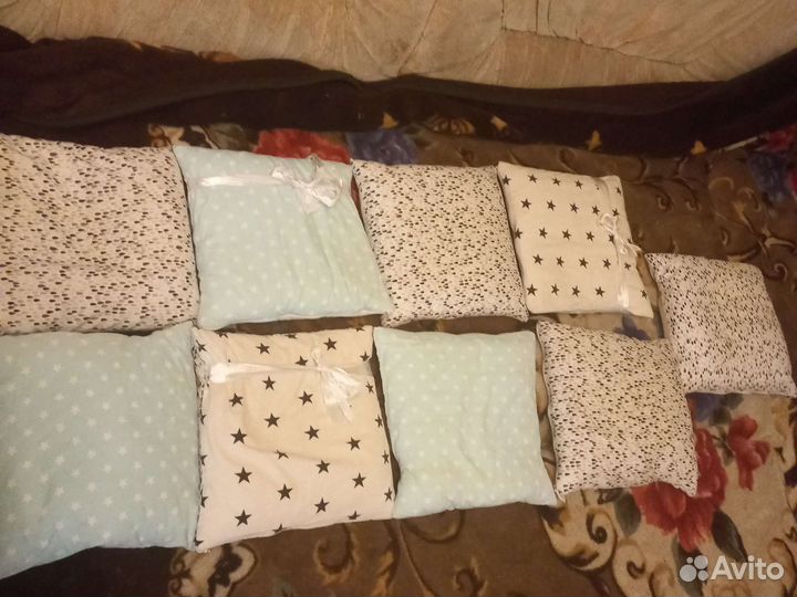 Бортики подушки в детскую кроватку