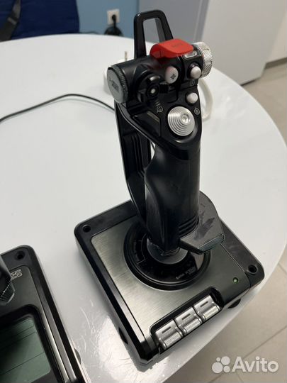 Saitek x52 pro, джойстик для авиасимуляторов