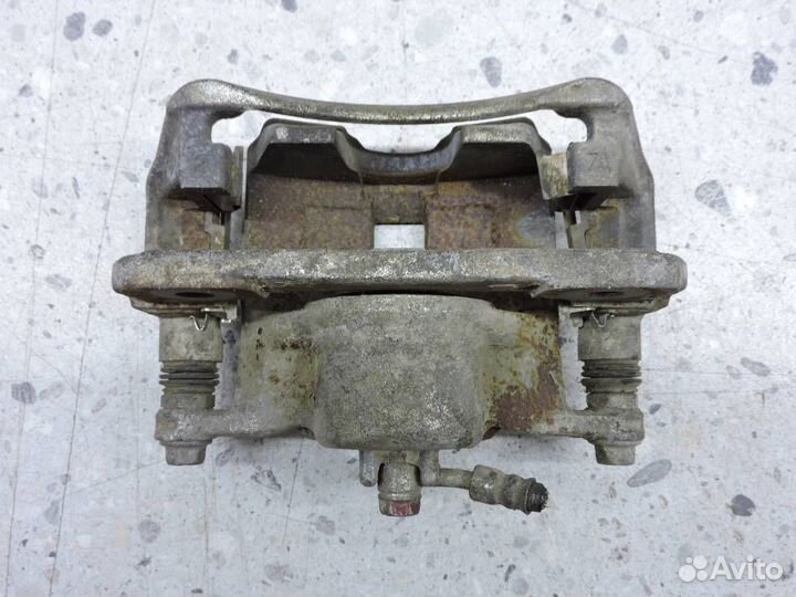 Суппорт передний левый Honda Civic 4D 2006-2012