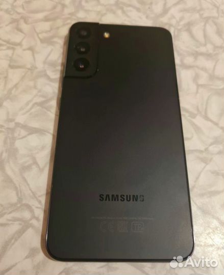 Samsung Galaxy S22+, 8/256 ГБ