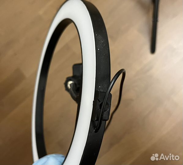 Кольцевая лампа 26 см со штативом