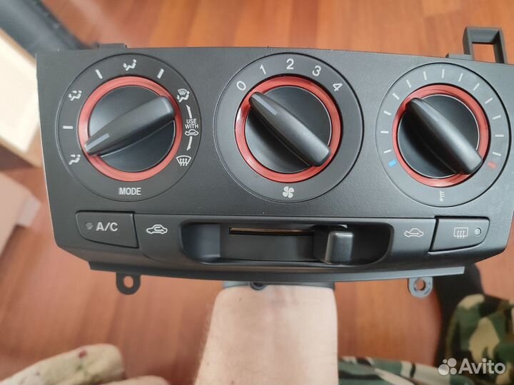 Блок управления климатом mazda 3BK