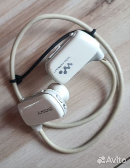 Беспроводные наушники плеер Sony Walkman NWZ-W273S