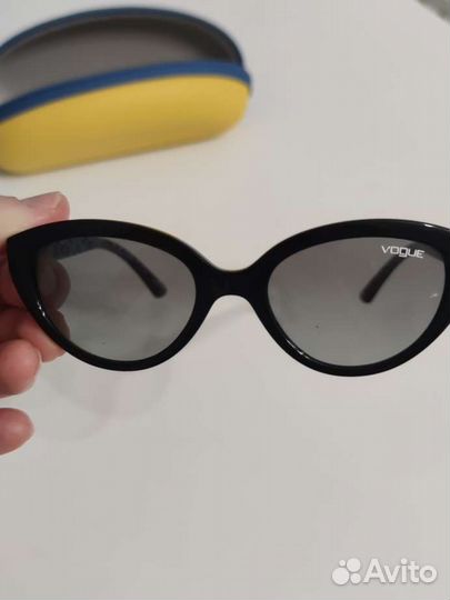 Детские солнечные очки vogue