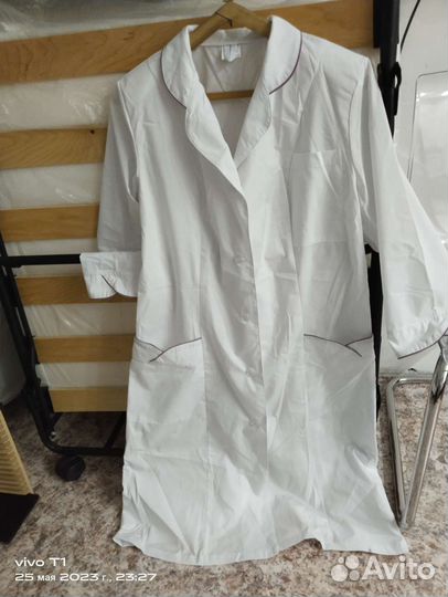 Медицинский халат женский 46