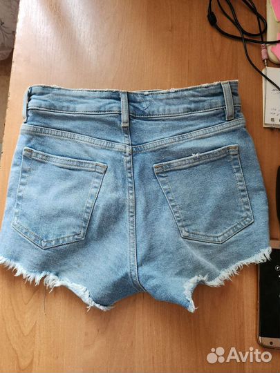 Джинсовые шорты