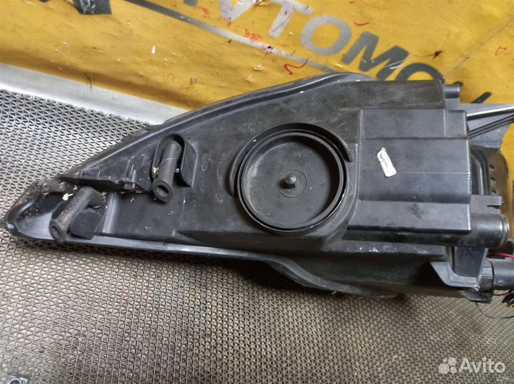 Фара правая ford mondeo BD