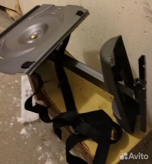 Кронштейн для телевизора на стену