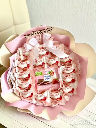 Съедобный букет конфет / рафаэлло женский