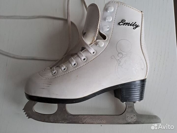 Коньки фигурные стелька 19см