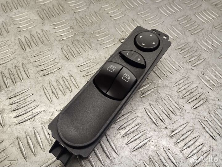 Блок стеклоподъёмников Sprinter Crafter 2010-2017