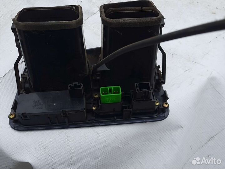 Mitsubishi Galant 7 воздуховоды центральные