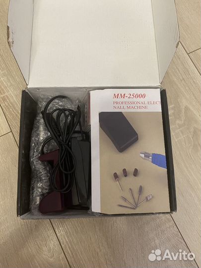 Аппарат для маникюра и педикюра