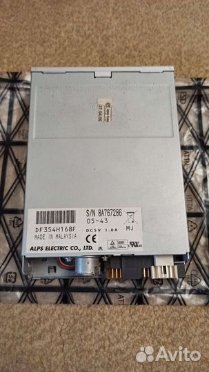 Дискетник и CD приводы