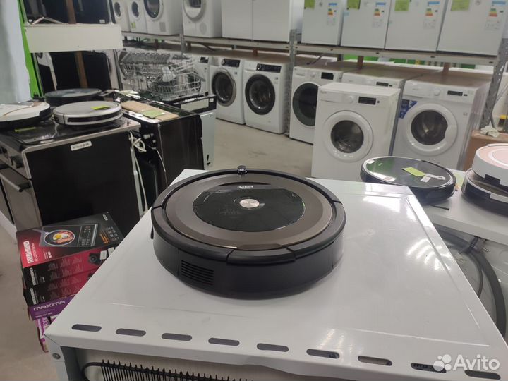 Новый Робот-пылесос iRobot Roomba 896