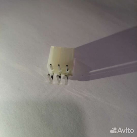 Разъёмы питания L3, T9 6pin и 18pin