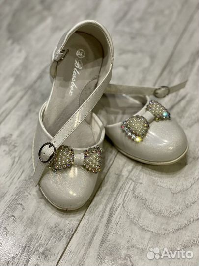 Туфли для девочки
