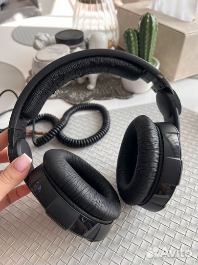 Наушники sennheiser hd 215