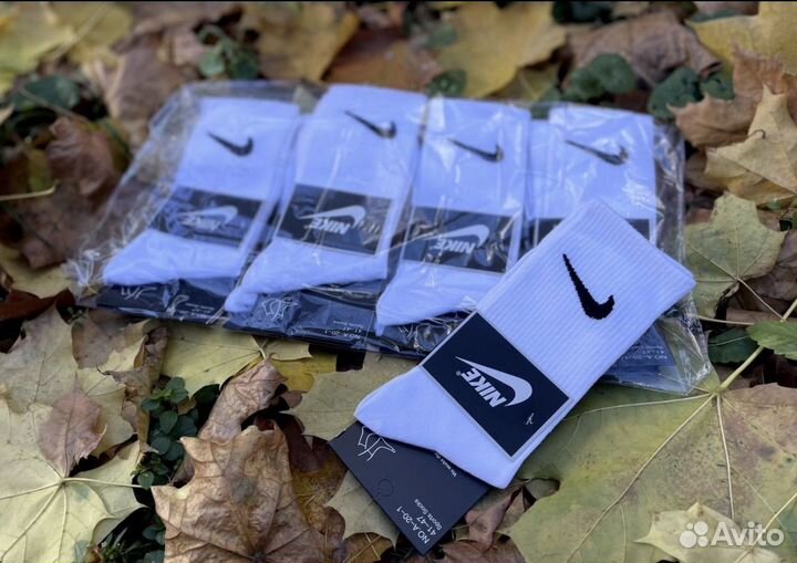 Носки Nike белые высокие