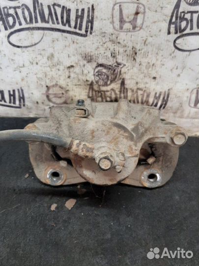 Суппорт передний правый Hyundai Elantra G4FC 2008