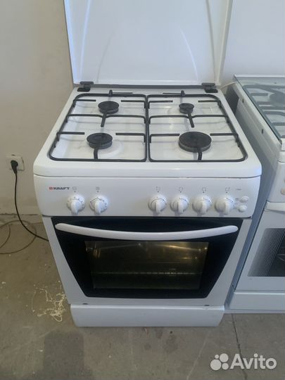 Газовая плита Kraft, 60 см, пьезо, гриль, крышка