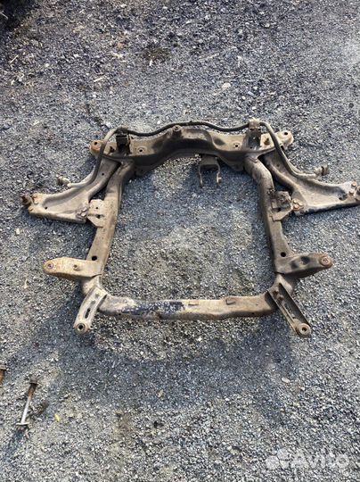 Подрамник Опель корса с ркпп z12хе