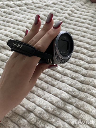 Видеокамера Sony CX330