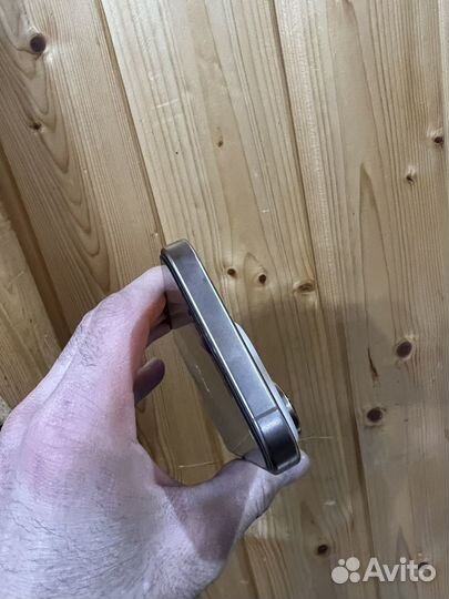 iPhone 16 Pro, 256 ГБ