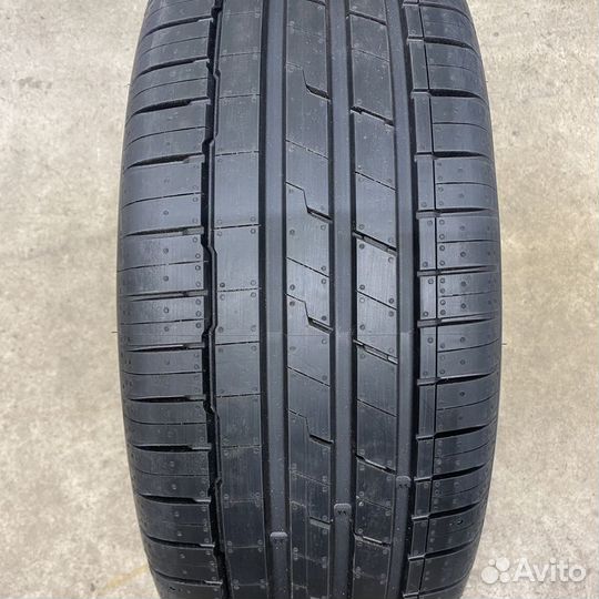 Hankook Ventus S1 Evo3 SUV K127A 235/45 R20 100