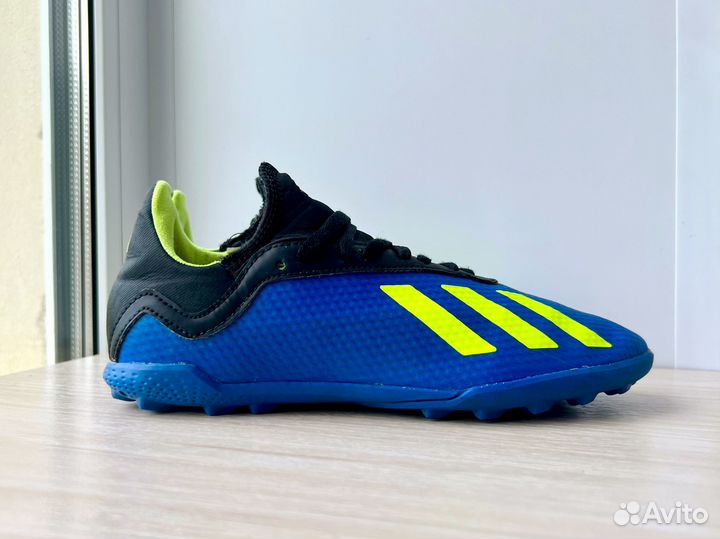 Бутсы сороконожки Adidas