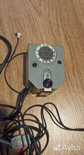 Фотовспышка Луч-70 СССР. В кофре. Состояние рабо