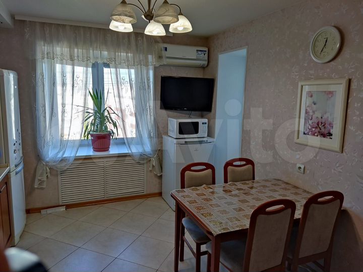 3-к. квартира, 89 м², 10/16 эт.