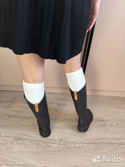 Резиновые сапоги