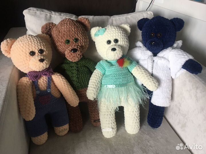 Вязаная игрушка Мишка