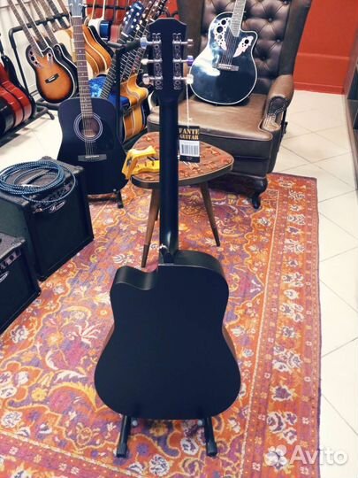Акустическая гитара новая