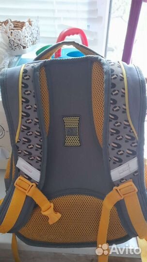 Школьный рюкзак akross