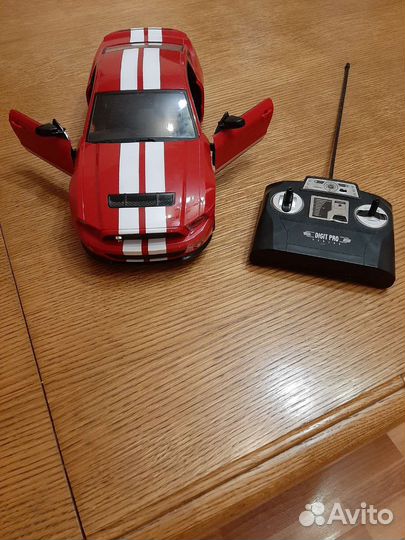 Машина на радиоуправлении