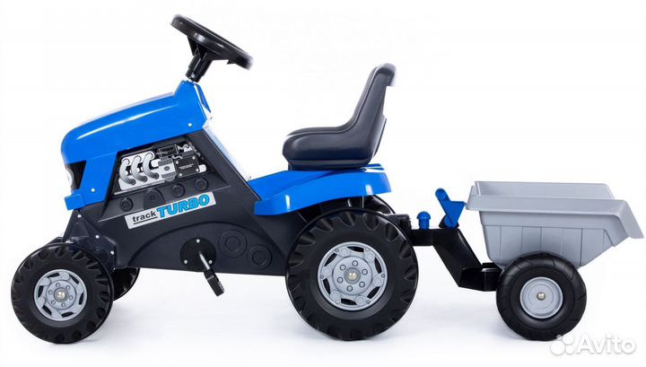 Синий трактор с прицепом на педалях