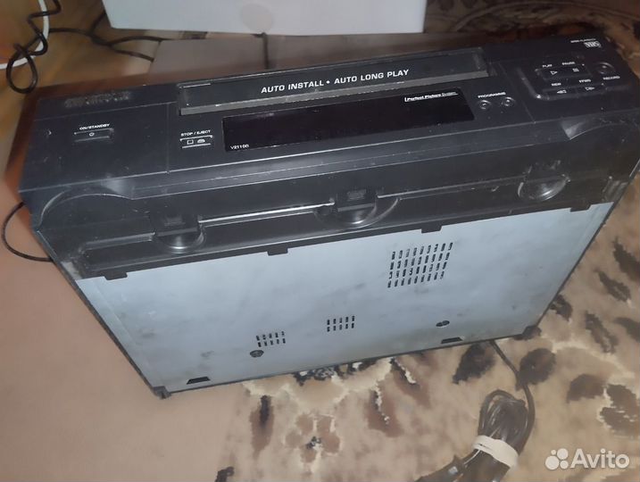 Магнитофон